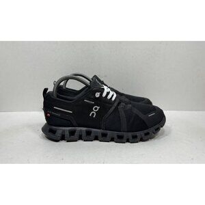 On Cloud 5 Waterproof Running Sneaker Shoes 59.98838 Women's Size 8.5 Black